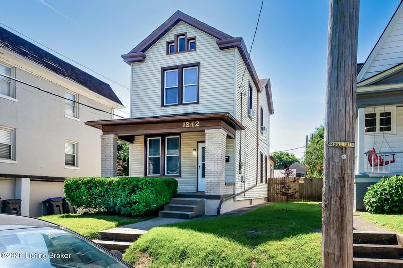 1842 Deer Park Ave, Louisville, KY 40205