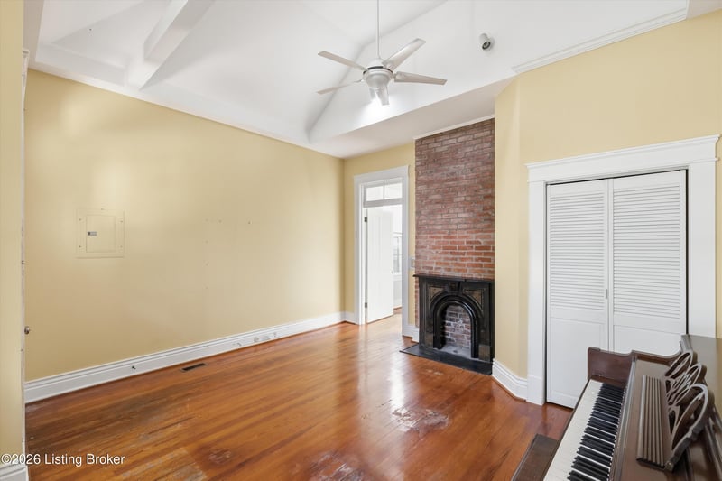 1844 Stevens Ave, Louisville, KY 40205