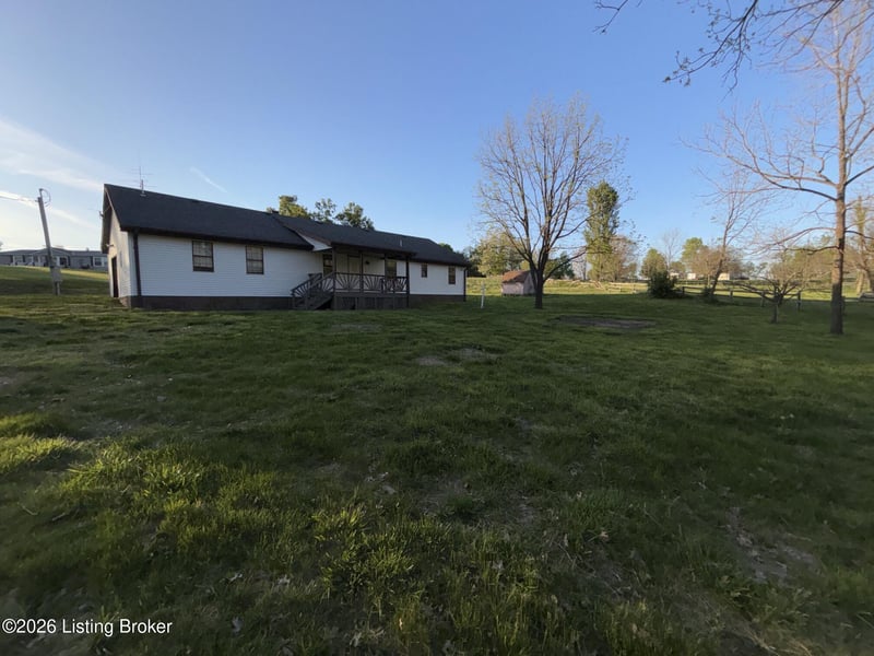 186 Blakemore Ln, Smithfield, KY 40068