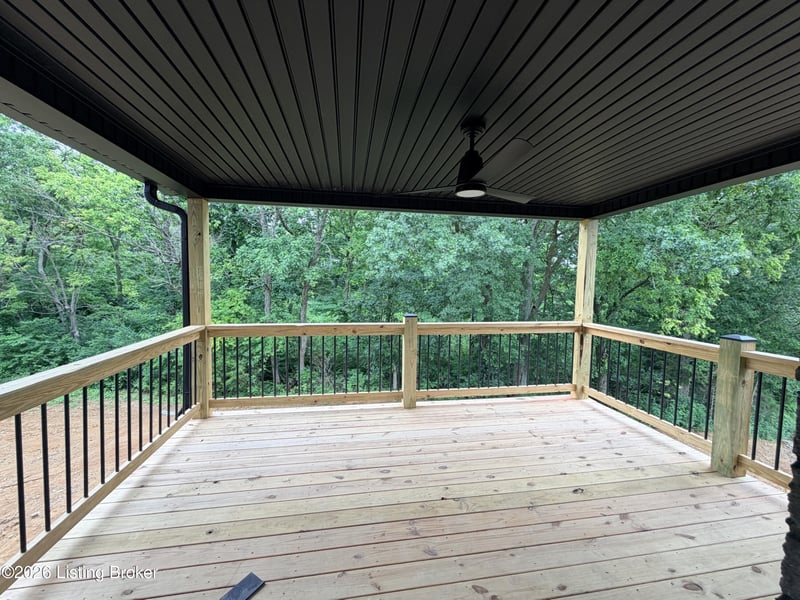 186 New Orleans Ct, Taylorsville, KY 40071