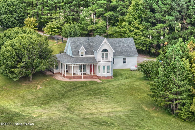 187 Pine Knob Rd, Caneyville, KY 42721