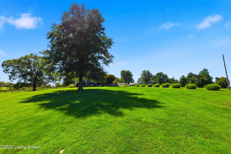 1875 Harrington Mill Rd, Shelbyville, KY 40065