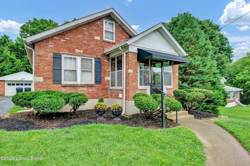 1883 Allgeier Ct, Louisville, KY 40213