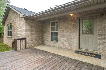 189 Cherokee Cir, Mt Washington, KY 40047