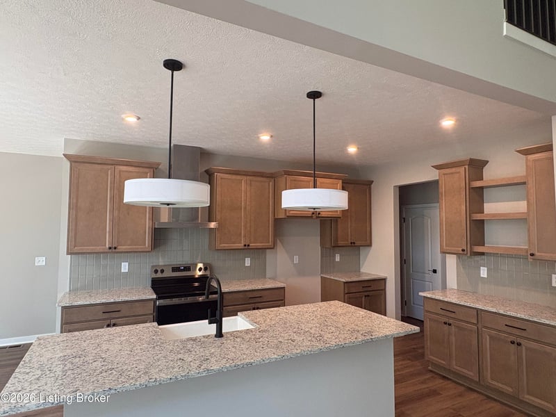189 Meadow Rose Ln, Mt Washington, KY 40047