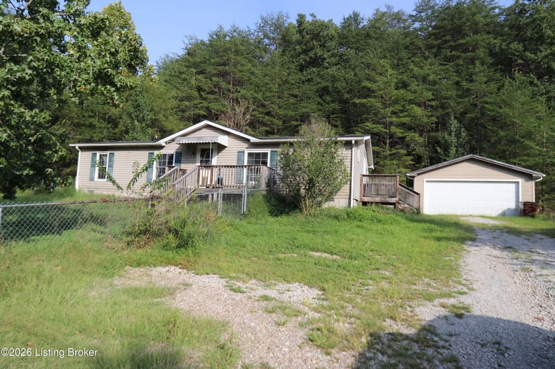 189 Pine Valley Dr, Shepherdsville, KY 40165