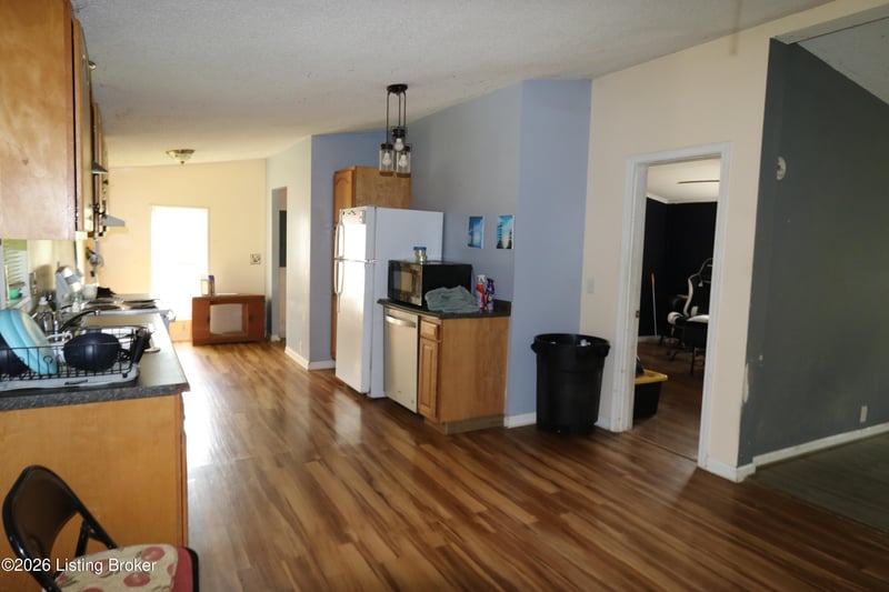 189 Pine Valley Dr, Shepherdsville, KY 40165