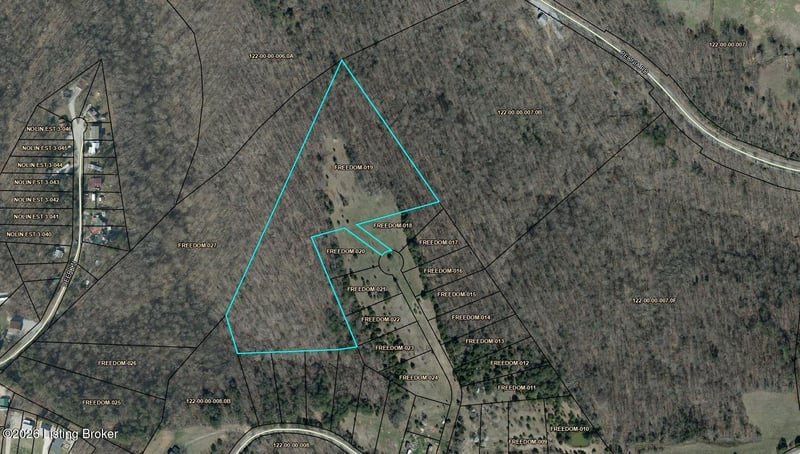 19 Freedom Estate Rd, Clarkson, KY 42726