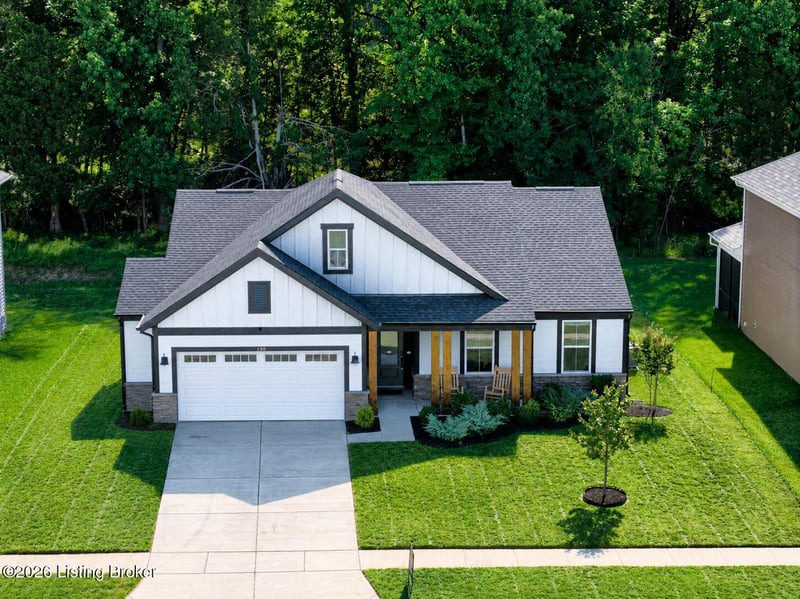190 Stargaze Dr, Shepherdsville, KY 40165