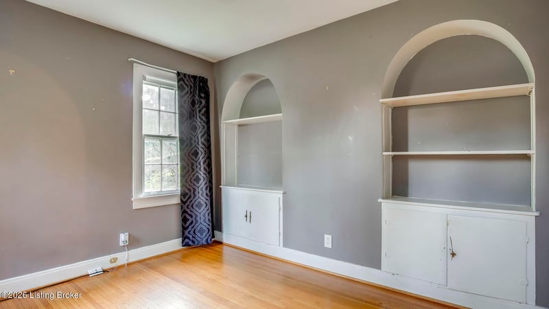 1901 Emerson Ave, Louisville, KY 40205