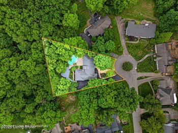 1904 Charbdin Pl, Louisville, KY 40207