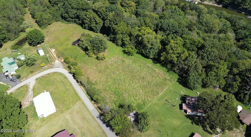 1905 Hickory Grove Rd, Leitchfield, KY 42754