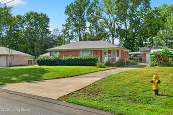 1906 Lampter St, Louisville, KY 40216