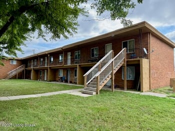 1908 Crums Ln, Louisville, KY 40216