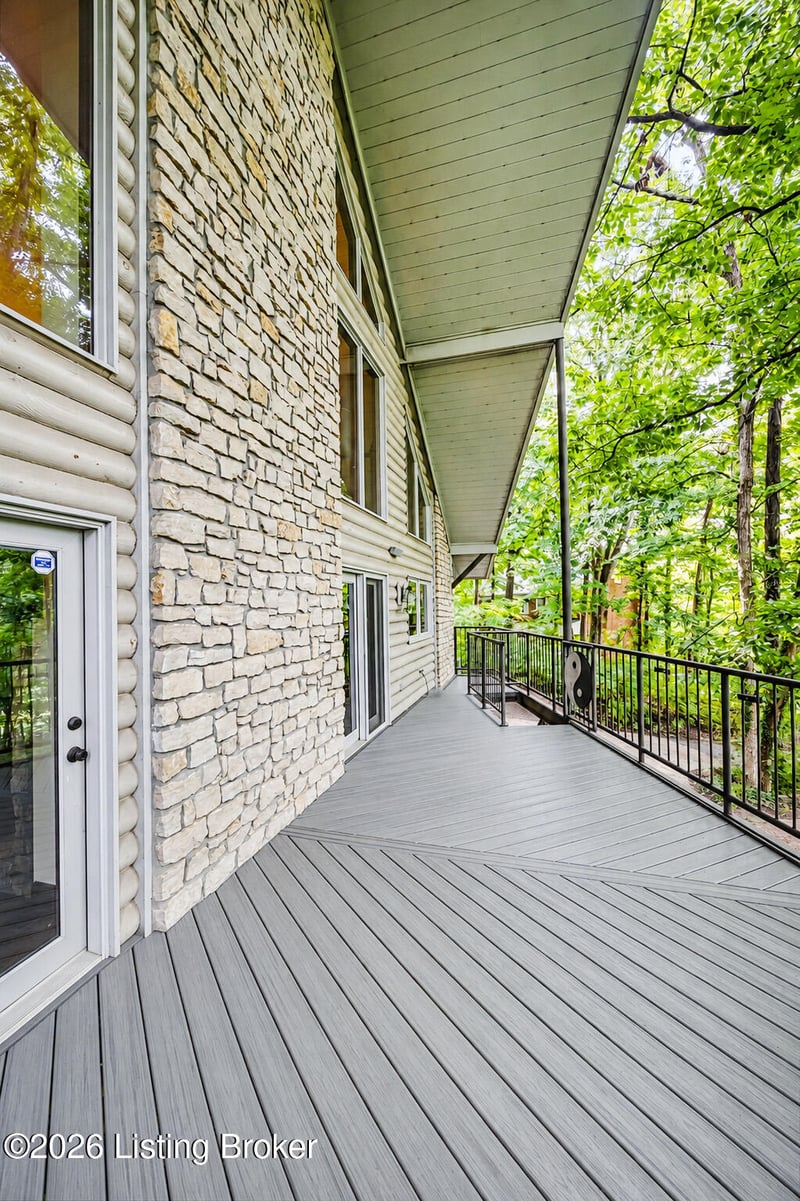 1909 Charbdin Pl, Louisville, KY 40207