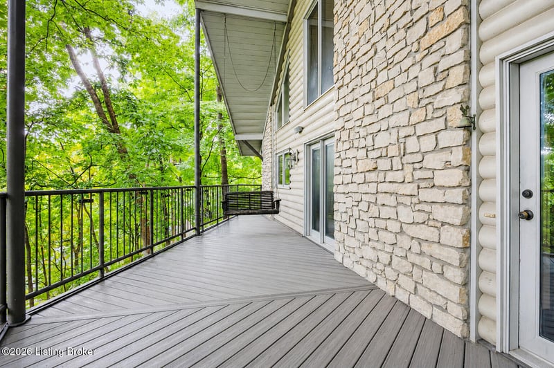 1909 Charbdin Pl, Louisville, KY 40207
