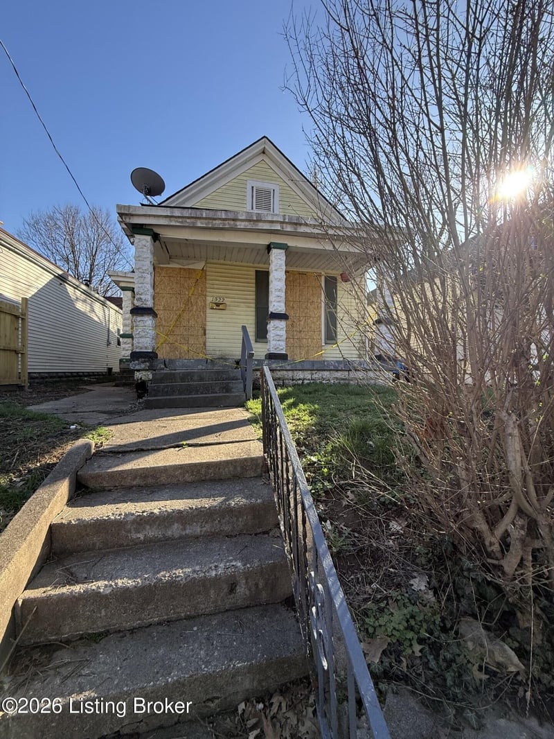 1922 Rowan St, Louisville, KY 40203