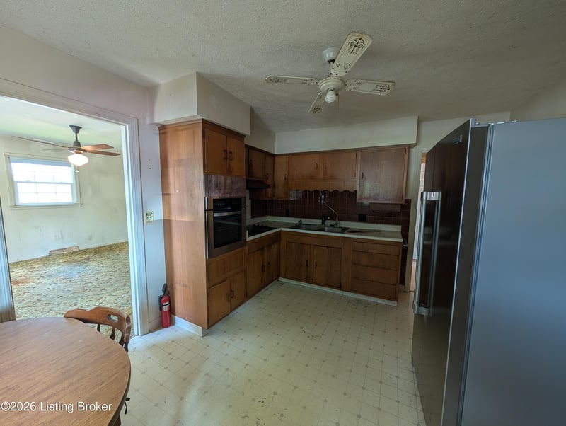 1924 Locust St, Madison, IN 47250