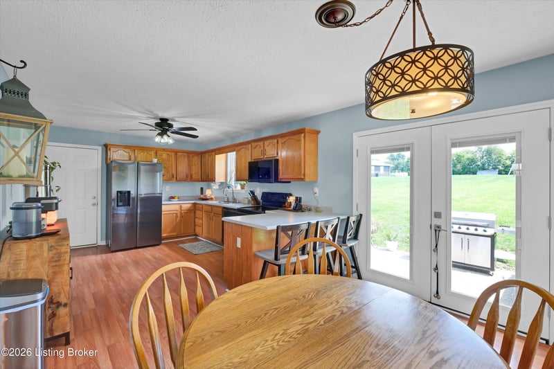 193 Ashland Meadows Dr, Taylorsville, KY 40071