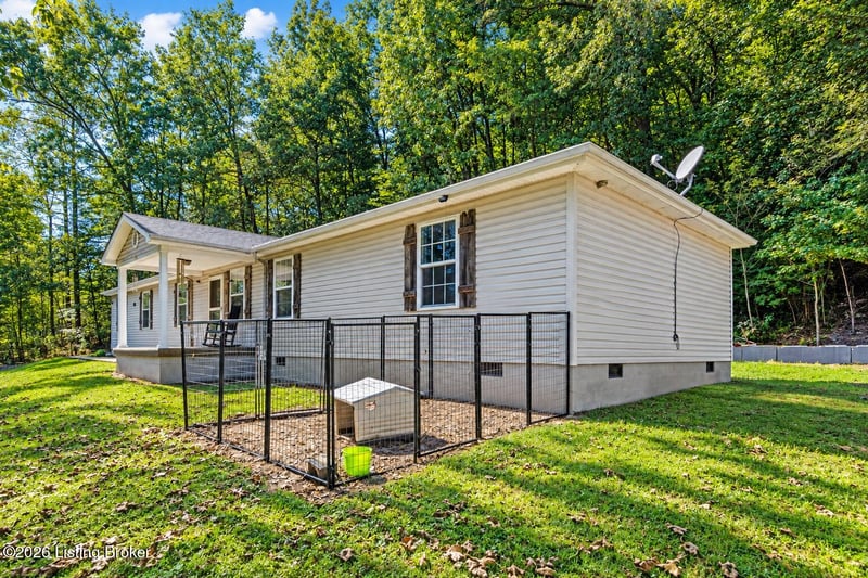 1931 Pitts Point Rd, Shepherdsville, KY 40165