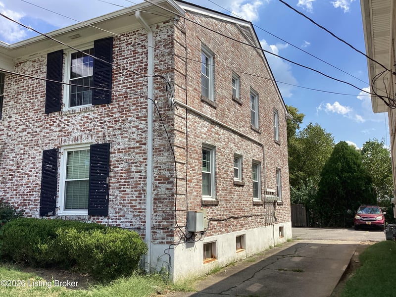 1936 Gardiner Ln, Louisville, KY 40205