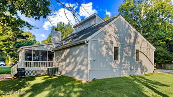 1938 Cardinal Harbour Rd, Prospect, KY 40059