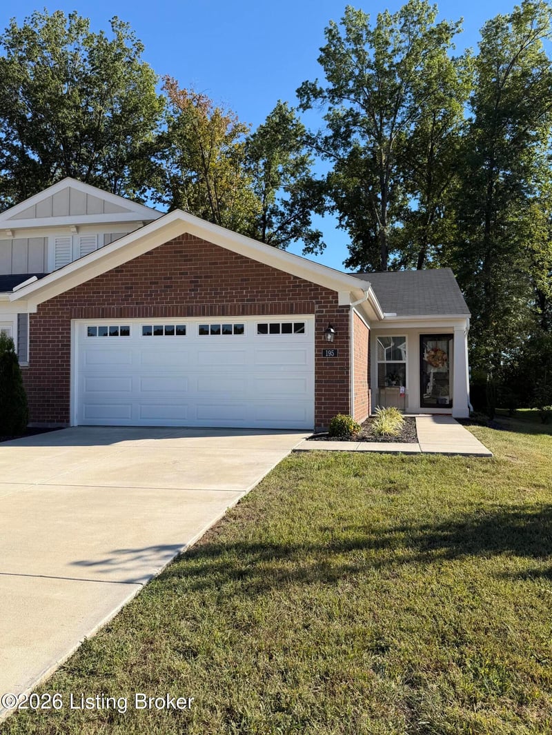 195 Harvest Moon Ct #211B, Shepherdsville, KY 40165