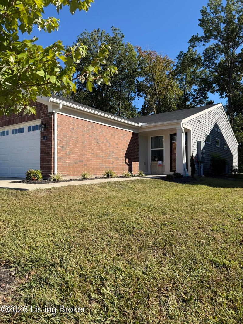 195 Harvest Moon Ct #211B, Shepherdsville, KY 40165