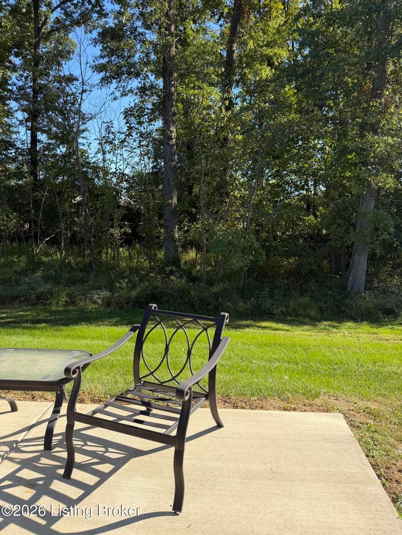 195 Harvest Moon Ct #211B, Shepherdsville, KY 40165