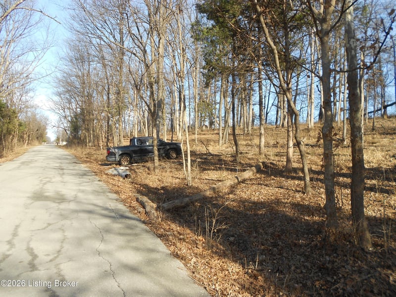 195 Sunset Dr, Bardstown, KY 40004