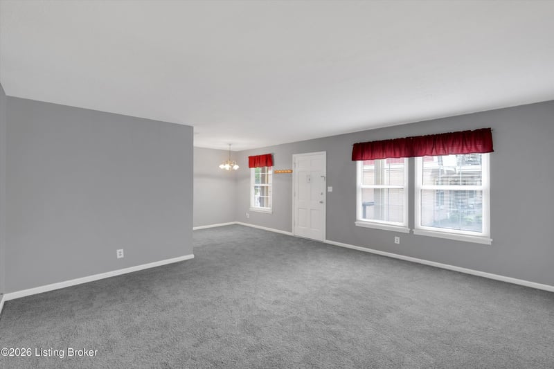 1954 Goldsmith Ln #3, Louisville, KY 40218