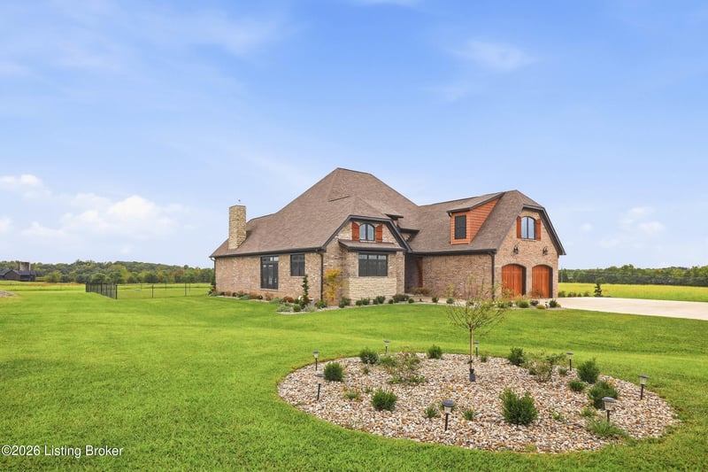 197 Longview Dr, Shepherdsville, KY 40165