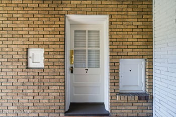 1971 Bardstown Rd #APT 7, Louisville, KY 40205