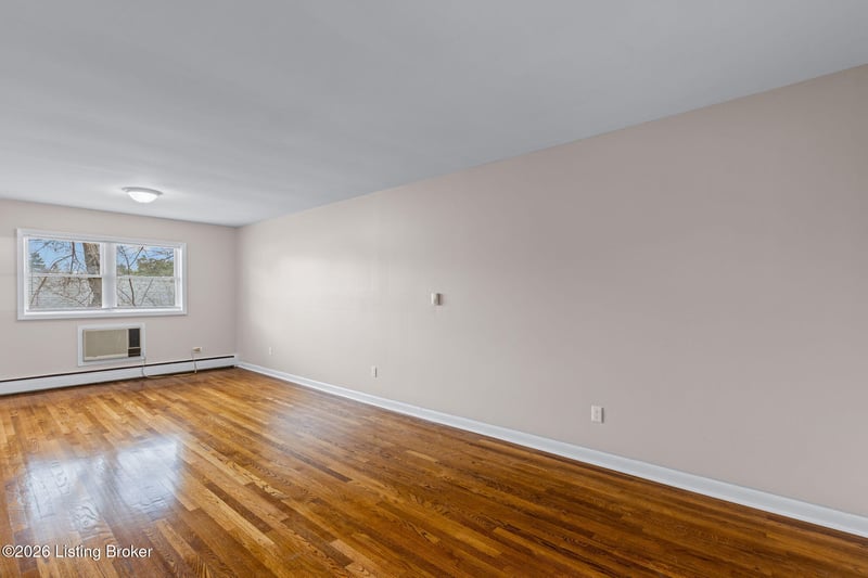 198 Crescent Ave #APT 13, Louisville, KY 40206