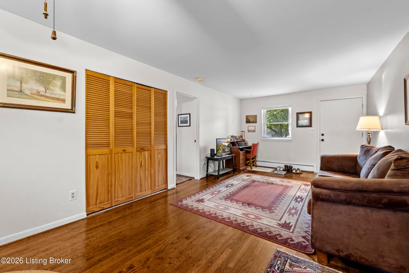 198 Crescent Ave #APT 6, Louisville, KY 40206