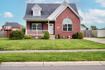 198 Spencer Ln, Mt Washington, KY 40047