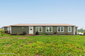 199 Doe Run Ln, Springfield, KY 40069