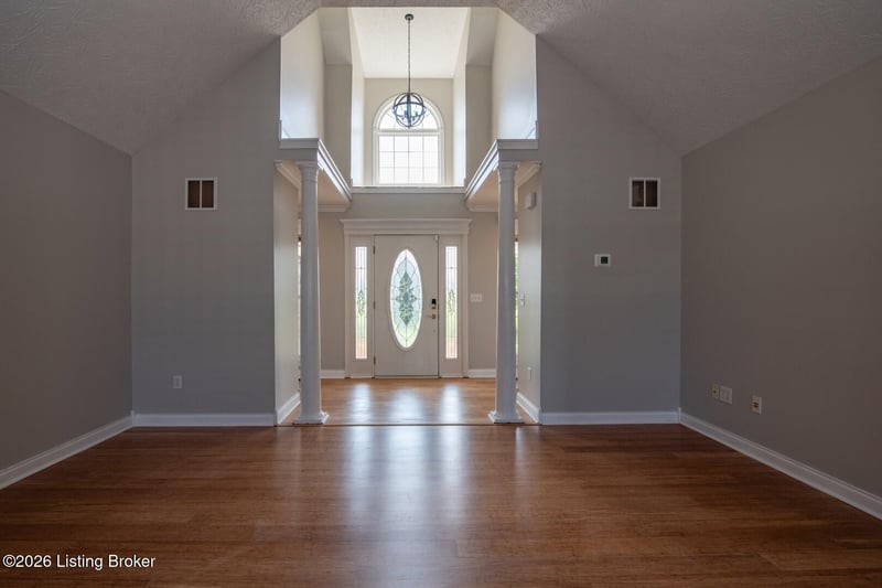 1993 Mud Splash Rd, Glendale, KY 42740