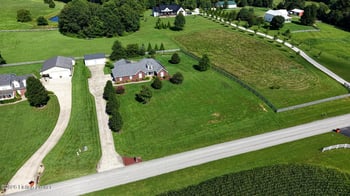 1993 Mud Splash Rd, Glendale, KY 42740