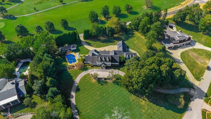 2 Stone Creek Pk, Owensboro, KY 42303