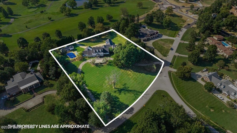 2 Stone Creek Pk, Owensboro, KY 42303