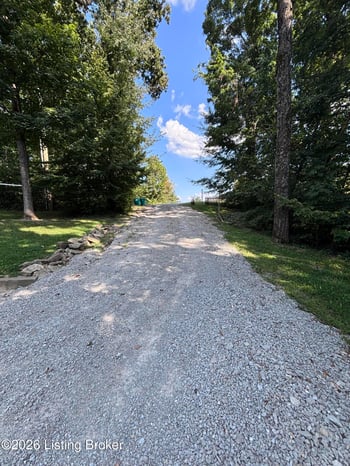 200 Bells Mill Ct, Shepherdsville, KY 40165