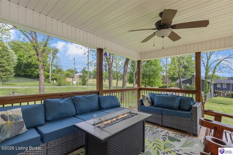 200 Carey Ln, Elizabethtown, KY 42701