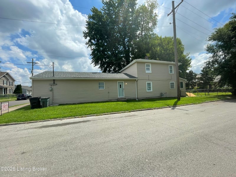 200 Mohawk Ave, Louisville, KY 40209