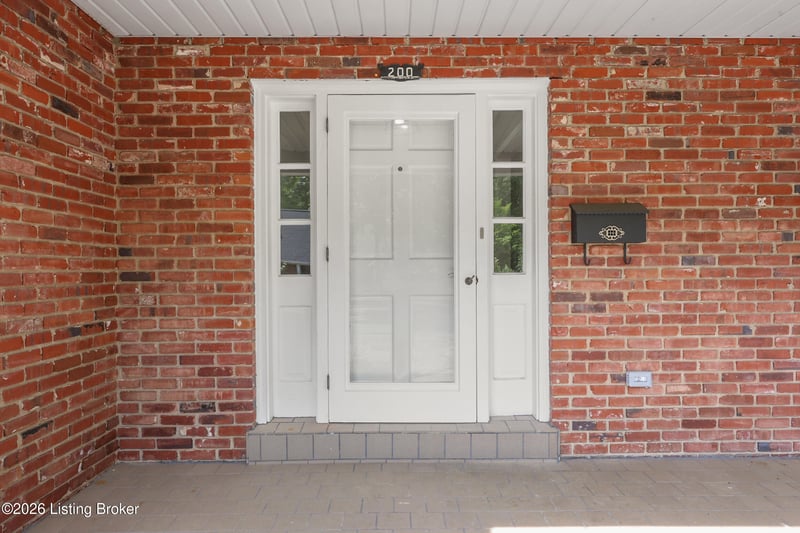 200 Paul Sawyier Dr, Frankfort, KY 40601