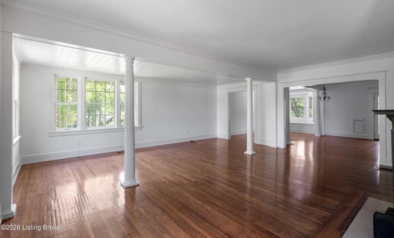 2002 Evergreen Rd, Louisville, KY 40223