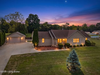 2002 Forrest Park Dr, La Grange, KY 40031