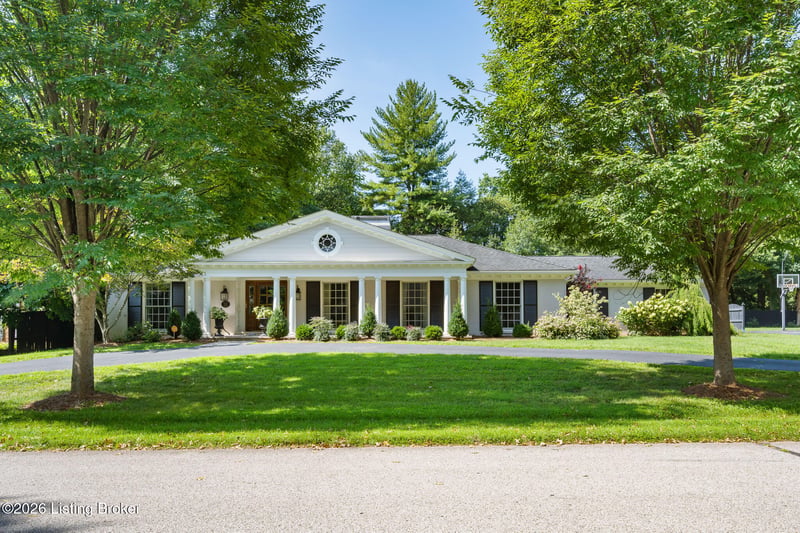 2004 Starmont Rd, Louisville, KY 40207