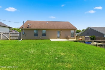 2004 White Oak Dr, Lawrenceburg, KY 40342