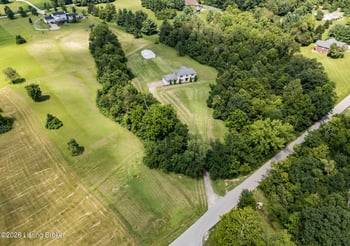 2005 Old Sorrel Ln, La Grange, KY 40031